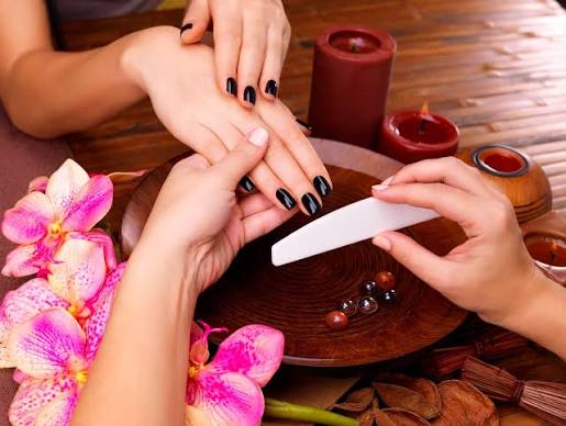 Spa Manicure